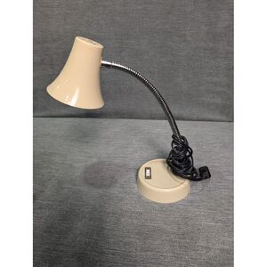 Vintage Underwriters Laboratories Portable Lamp TESTED‎ & WORKS! 1960!